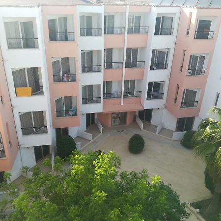 Kahraman Hotel Side Luaran gambar