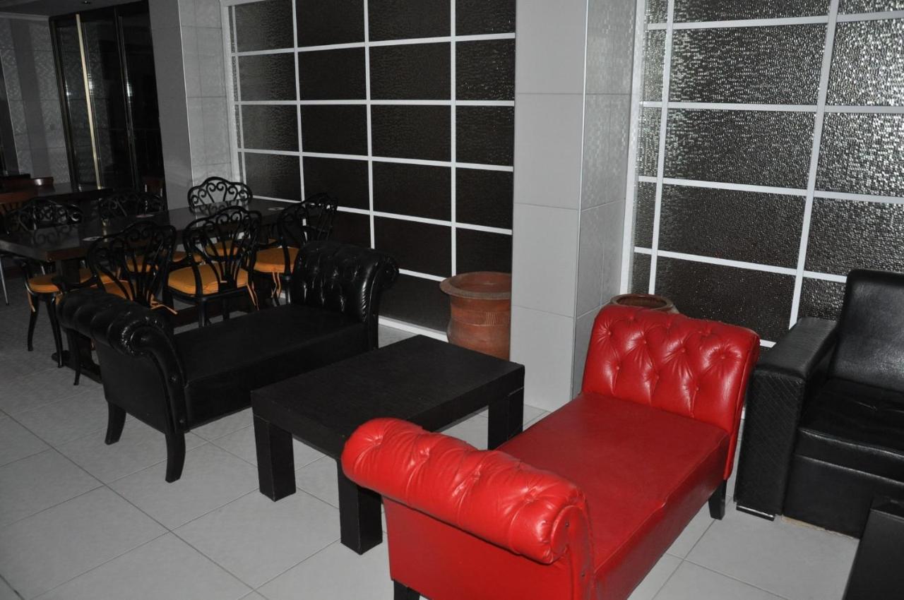 Kahraman Hotel Side Luaran gambar