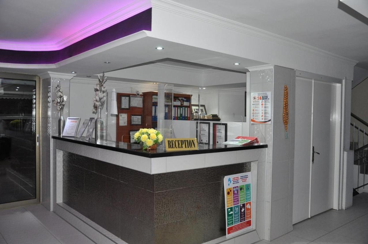 Kahraman Hotel Side Luaran gambar