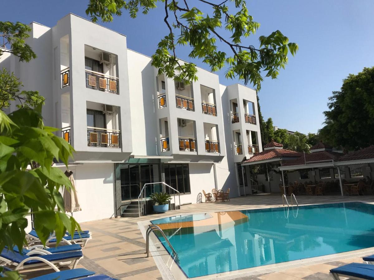 Kahraman Hotel Side Luaran gambar