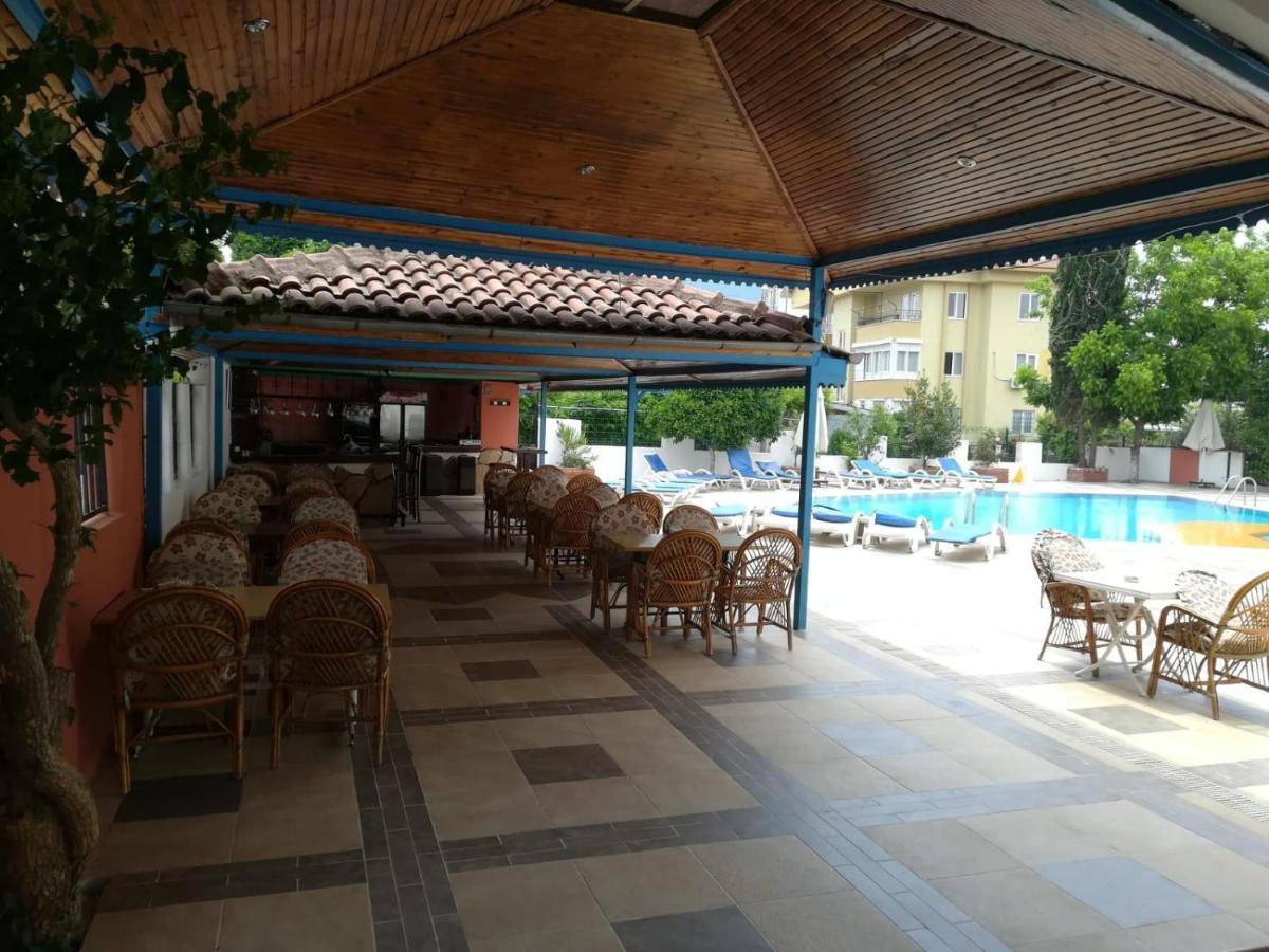 Kahraman Hotel Side Luaran gambar