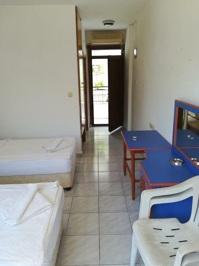 Kahraman Hotel Side Luaran gambar
